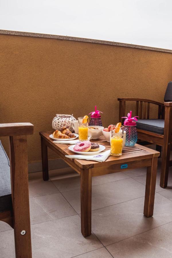 Apartmani Vuckovic Vodice Esterno foto