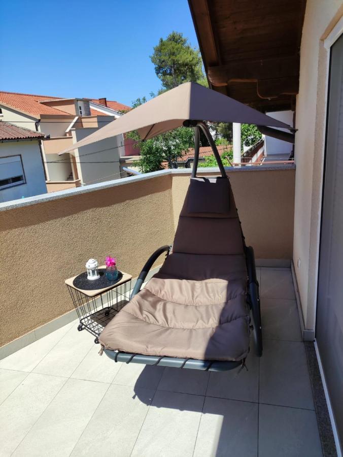 Apartmani Vuckovic Vodice Esterno foto